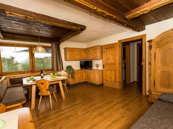 re4a2621_1.jpg re4a2621_1.jpg