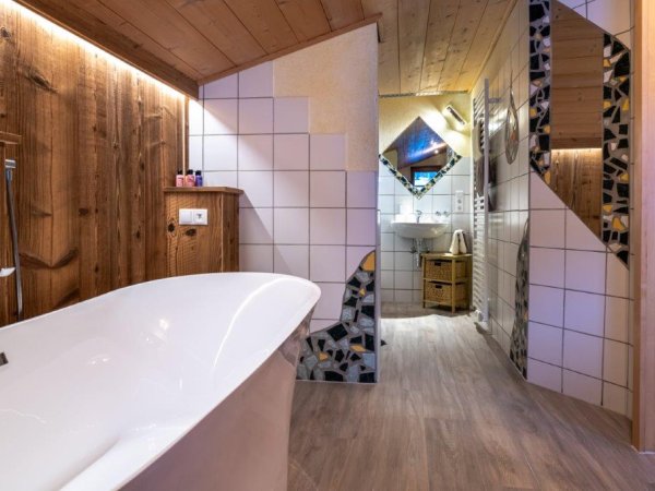 2-stock-bad-neu-5.jpg 2-stock-bad-neu-5.jpg