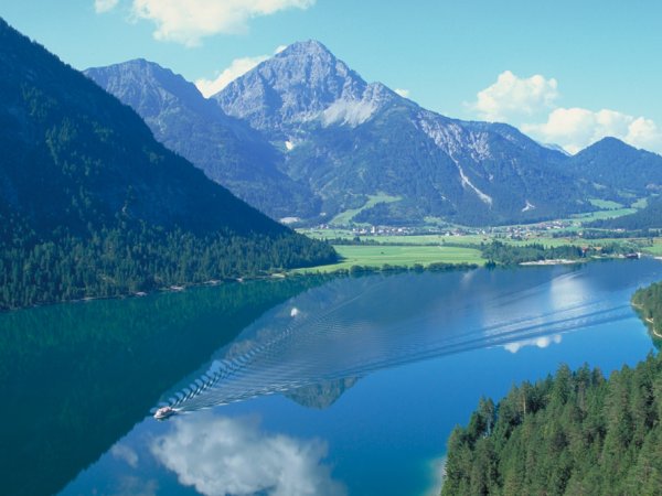 c_tiroler_zugspitz_arena_heiterwangers2.jpg